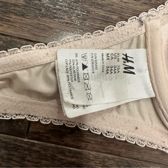 H&M Bra - Picture 16 of 16